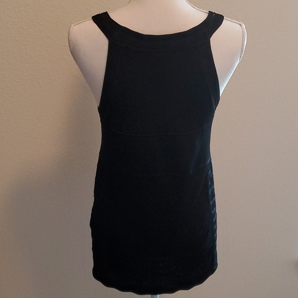 White House Black Market Halter Texture Knit Crochet Top Black Sleeveless Size S - Picture 3 of 8
